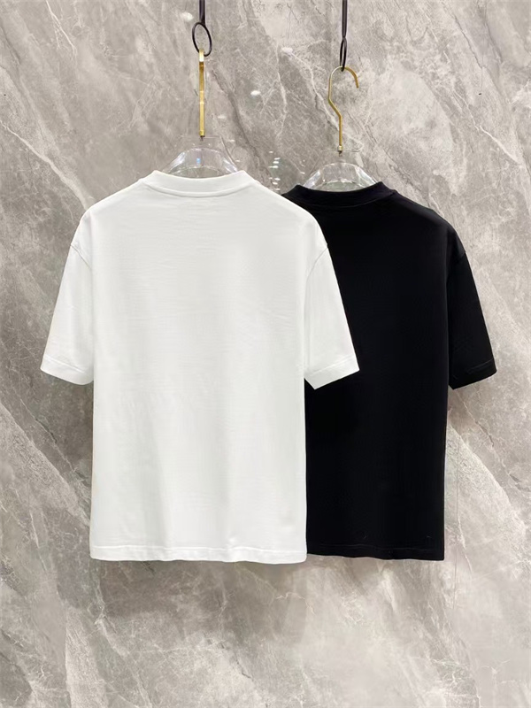 ホワイト グラフィティ風プリント カラフル 半袖 クルーネック ゆったり LOUIS VUITTON ルイヴィトン コピー Tシャツ 人気 トップス