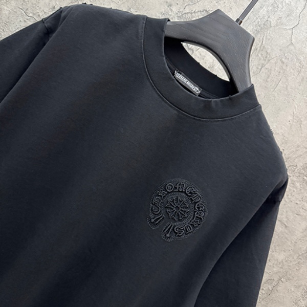 CHROME HEARTS クロムハーツ ホワイト 半袖Tシャツ 胸元エンボスロゴ クルーネック 爽麗 ゆったり 人気 トップス