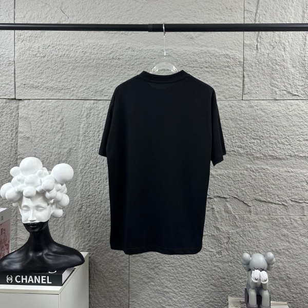 STONE ISLAND ストーンアイランド ゴールドコンパス ロゴプリント 半袖Tシャツ ルーズシルエット コットンカットソー