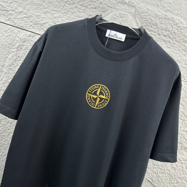 STONE ISLAND ストーンアイランド ゴールドコンパス ロゴプリント 半袖Tシャツ ルーズシルエット コットンカットソー