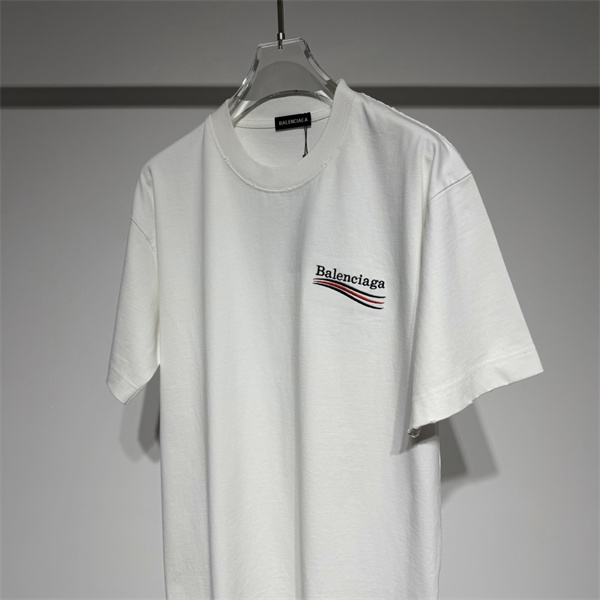 2026人気上昇中Balenciaga  バレンシアガtシャツスーパーコピーホワイト色ユニセックス