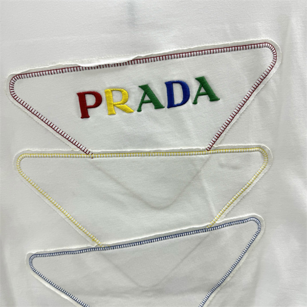 2026人気 PRADA プラダｔシャツコピー個性的スタイリッシュ上質なアイテム