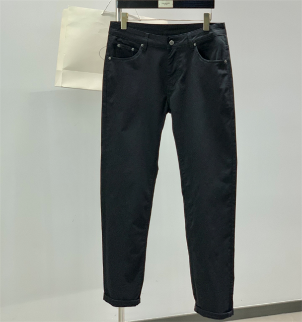 2026Ss最新☆☆PRADA プラダジーンズコピートレンド黒色新作おしゃれ今季のイチ押し