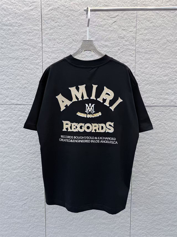 AMIRI SOUNDS ロゴ刺繍 半袖 AMIRI アミリ コピー Tシャツ【2026夏トレンド】男女兼用