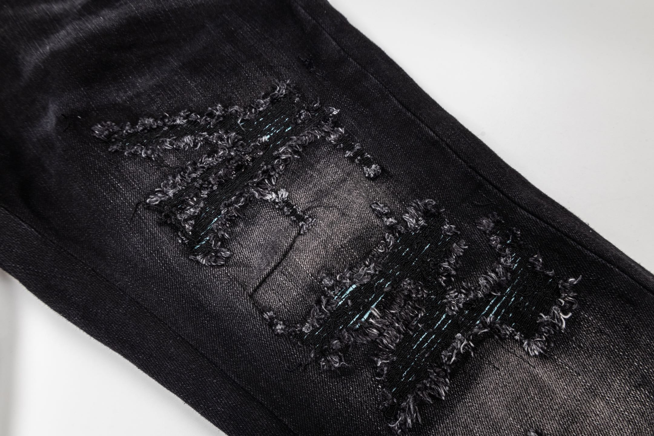 AMIRI アミリ コピー ストリートジーンズ 超人気 クラッシュリペア グラデーションデニム ヴィンテージウォッシュ