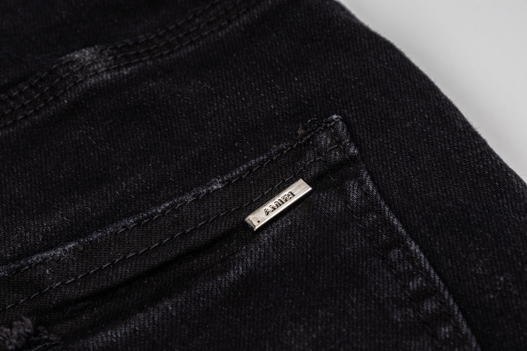 AMIRI アミリ コピー ストリートジーンズ 超人気 クラッシュリペア グラデーションデニム ヴィンテージウォッシュ