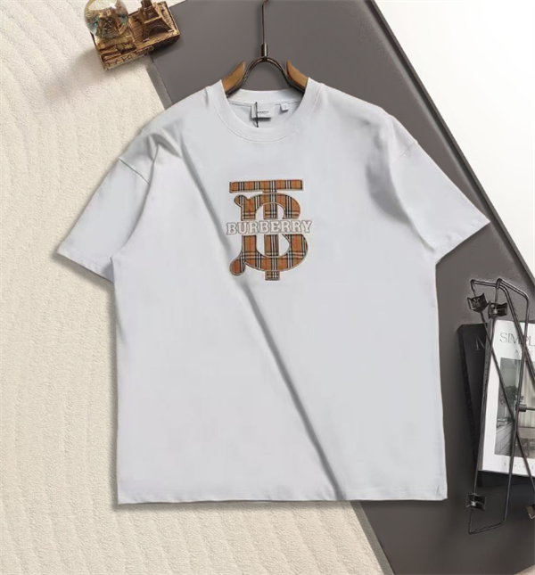 2026夏の必須アイテムバーバリーtシャツコピーBURBERRY激安通販エレガント