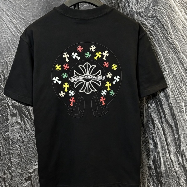 CHROME HEARTS クロムハーツ 2026新作 マルチカラークロス刺繍 バックビッグロゴ オーバーサイズ クルーネック 半袖Tシャツ メンズ レディース