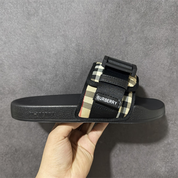 【2026夏新作】クラシックチェック スリッパ バーバリーサンダルコピーBurberry haymarket Vintage 