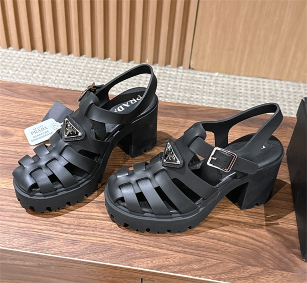 Prada 26ss プラダサンダルコピー 編み上げデザインのローマ厚底