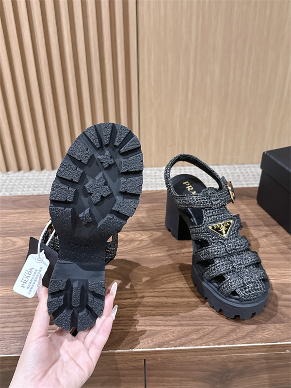 編み込みローマ厚底9㎝高さ Prada 26ss プラダサンダルレディースコピー 履き心地