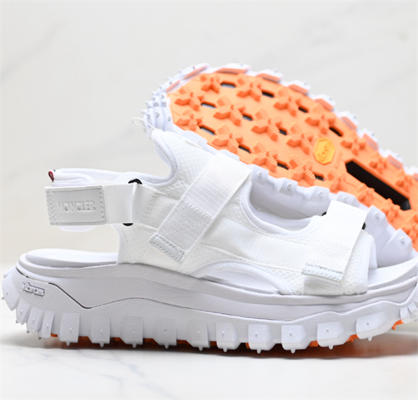 Moncler Trailgrip Vela モンクレールサンダルスーパーコピー男女OK履き心地ホワイトJKD103-FDG