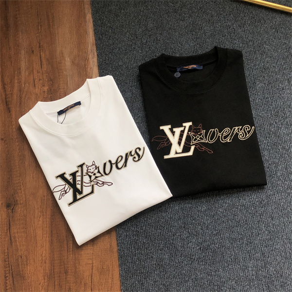 2026新作 Louis Vuitton ルイヴィトン コピー Tシャツ Loversロゴ刺繍 ルーズフィット 人気 メンズ レディース