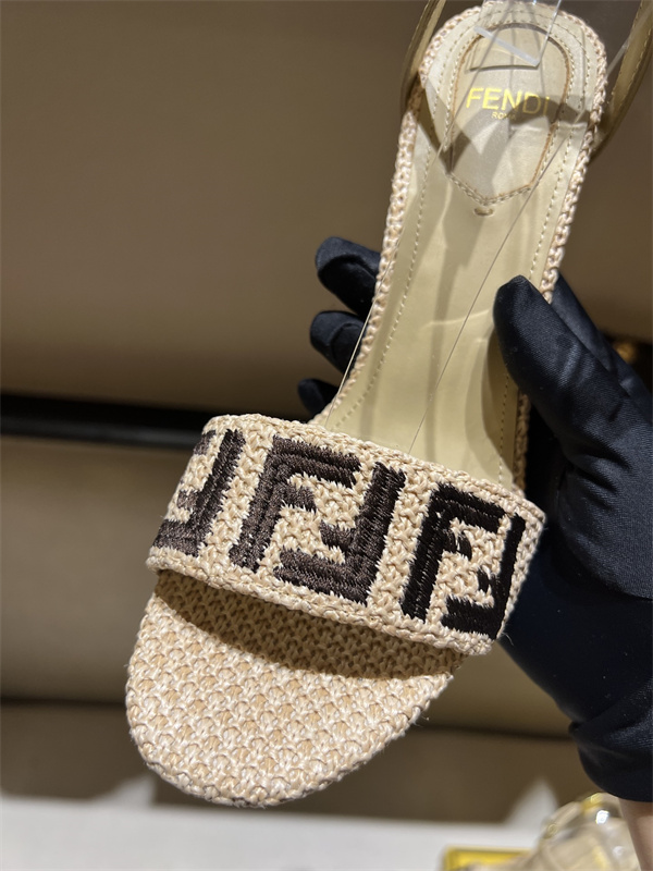 新品Fendi Delfinaフェンディパンプススーパーコピー高級感満載圧倒的な上品