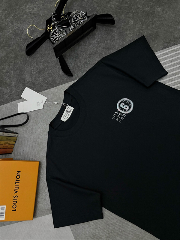 ワンポイントロゴ ミニマル系 人気 Maison Margiela メゾンマルジェラ コピー Tシャツ 高見え カジュアル メンズ レディース
