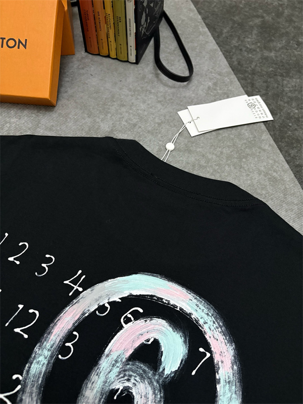 ワンポイントロゴ ミニマル系 人気 Maison Margiela メゾンマルジェラ コピー Tシャツ 高見え カジュアル メンズ レディース