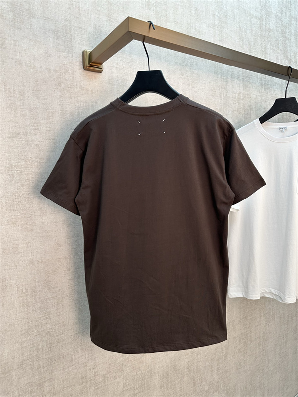 手書きロゴデザイン Vintage風 韓国系 メンズ レディース Maison Margiela メゾンマルジェラ コピー Tシャツ 話題