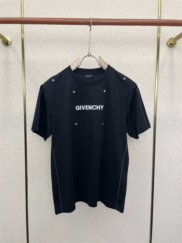 2026新品 GIVENCHYジバンシーtシャツ スーパーコピー個性的柔らかい生地人気ホワイト