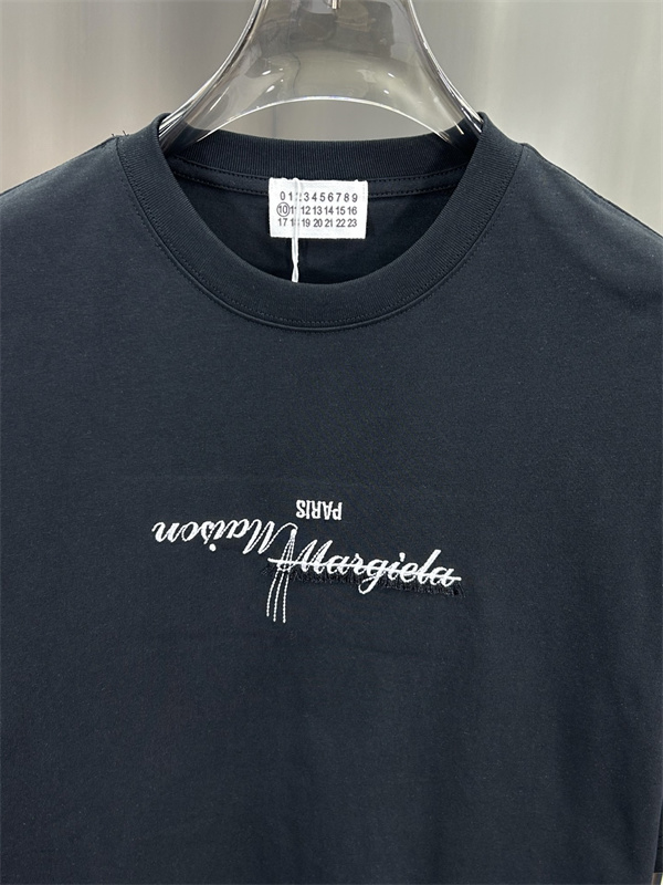 ロゴアクセント モードカジュアル 男女対応 Maison Margiela メゾンマルジェラ コピー 半袖カットソー 話題