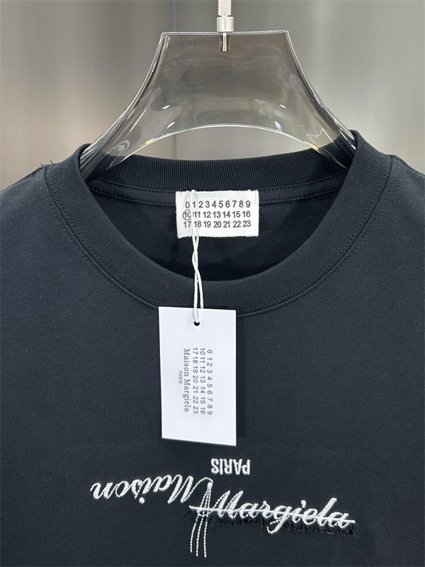 ロゴアクセント モードカジュアル 男女対応 Maison Margiela メゾンマルジェラ コピー 半袖カットソー 話題