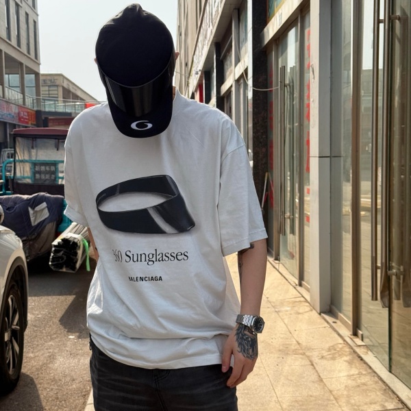 BALENCIAGA バレンシアガ 2026 360 Sunglasses グラフィックプリント 半袖Tシャツ オーバーフィット ロゴデザイン モード ストリート カジュアル メンズ レディース