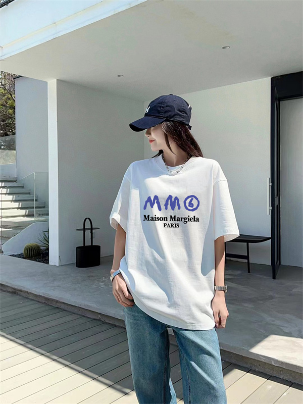 人気上昇中 Maison Margiela メゾンマルジェラ コピー 半袖カットソー グラフィックロゴ モードカジュアル 男女対応