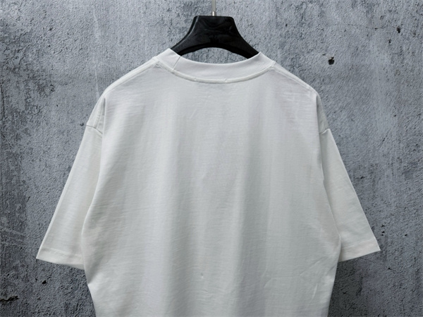 半袖ロゴ モード系 ストリートカジュアル 2026夏モデル Maison Margiela メゾンマルジェラ コピー Tシャツ 人気爆発