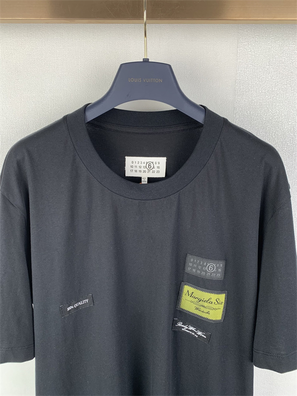 半袖ロゴ ミニマルモード 爽やかサマー ins人気 男女兼用 Maison Margiela メゾンマルジェラ コピー Tシャツ 爆売れ