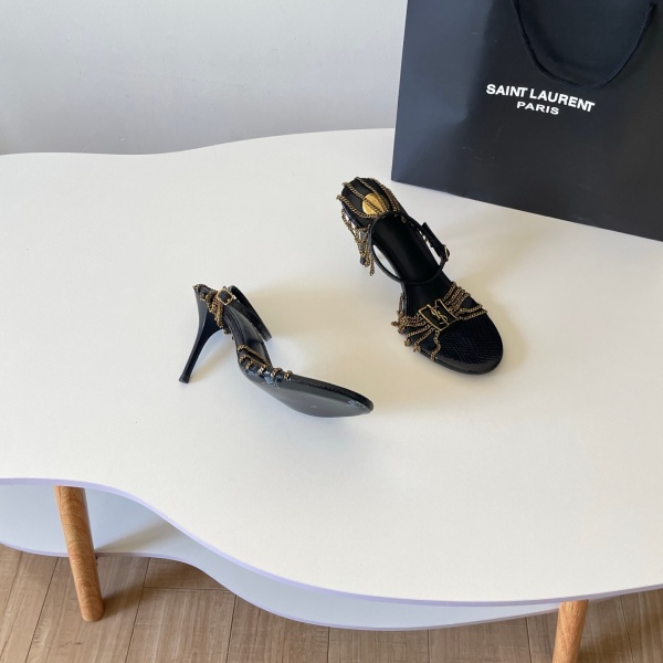 Saint Laurent サンローラン 2026 YSL チェーンタッセル ハイヒールサンダル レザーアンクルストラップ ポインテッドデザイン パーティー ラグジュアリー レディース