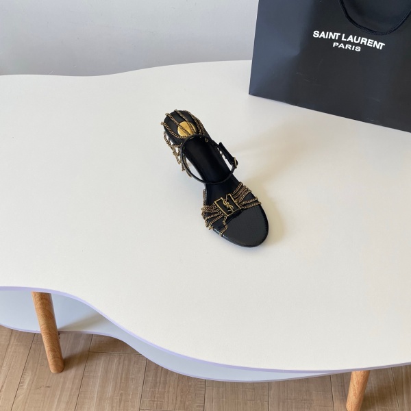 Saint Laurent サンローラン 2026 YSL チェーンタッセル ハイヒールサンダル レザーアンクルストラップ ポインテッドデザイン パーティー ラグジュアリー レディース