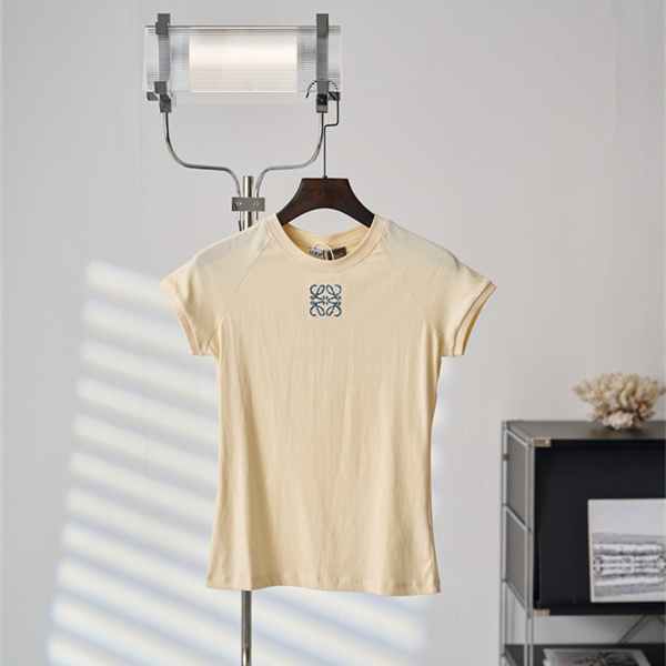 ワンポイント刺繍 コンパクト襟 きれいめ日常 激安 LOEWE ロエベ コピー Tシャツ レディース