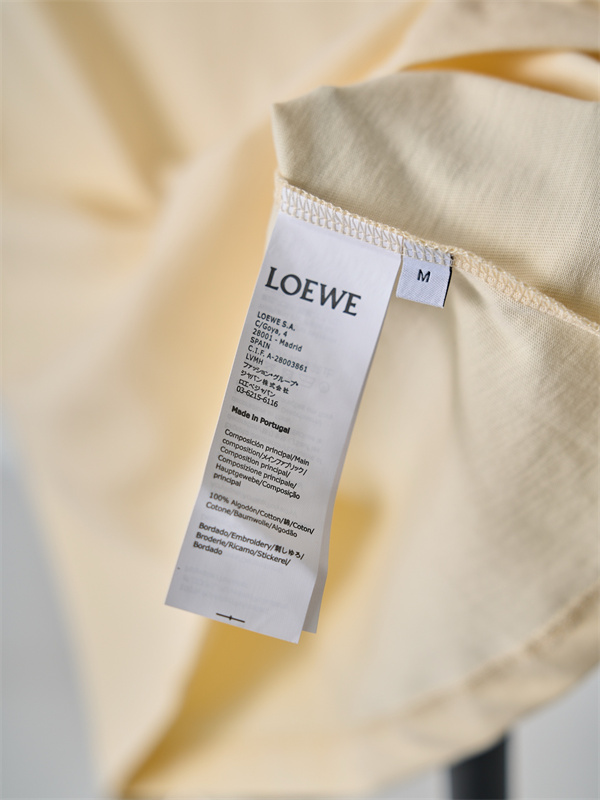 ワンポイント刺繍 コンパクト襟 きれいめ日常 激安 LOEWE ロエベ コピー Tシャツ レディース