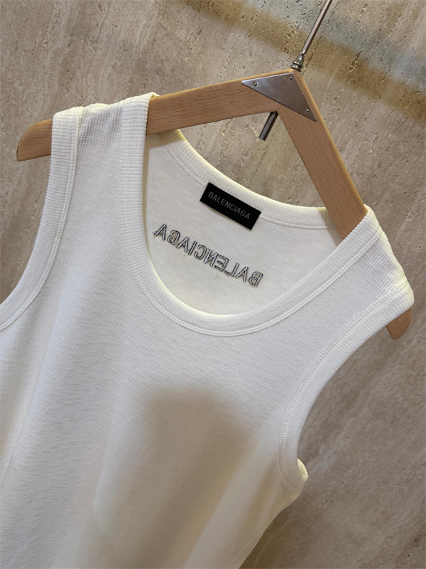 BALENCIAGA バレンシアガ タンクトップコピーメンズファッション2026トレンド３色お洒落コーデ