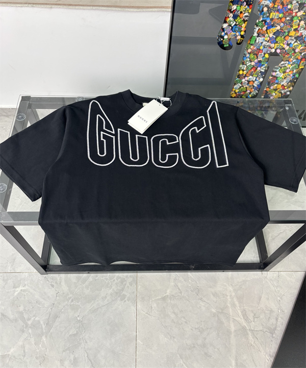 GUCCI　2026新作メンズトレンドグッチtシャツスーパーコピー人気ランキング２色上質なアイテム