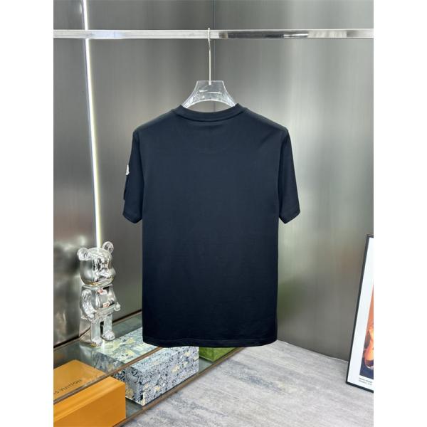 2026上品☆MONCLERモンクレールtシャツスーパーコピー お洒落コーディネート新作春夏コーデ