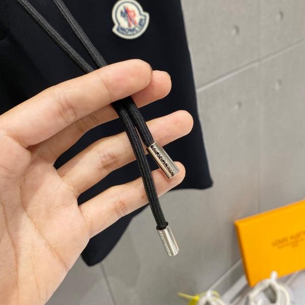 MONCLER モンクレール メンズ ショートパンツ スウェット ハーフパンツ ロゴ ワッペン ドローコード カジュアル 夏
