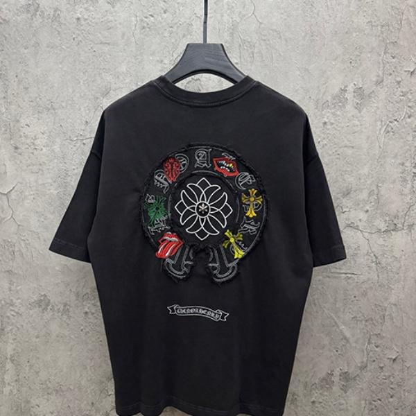 CHROME HEARTS クロムハーツ 2026新作 メンズ 半袖Tシャツ ヴィンテージウォッシュ クロスロゴ 刺繍 グラフィック オーバーサイズ  【商品説明】