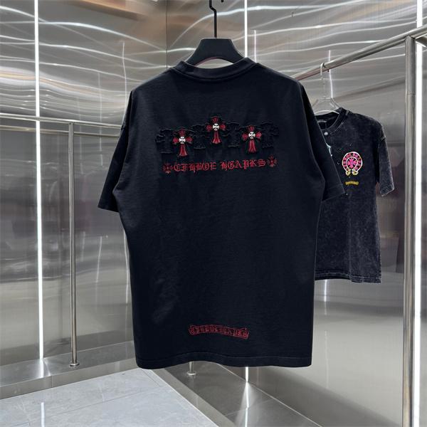 ブラックウォッシュ 半袖Tシャツ Chrome Hearts クロスパッチ装飾 クロムハーツ コピー レッドクロス 胸元ワンポイント バックロゴ