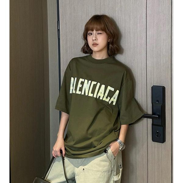 個性的文字プリント入りBALENCIAGA  バレンシアガtシャツコピー ☆2026流行り