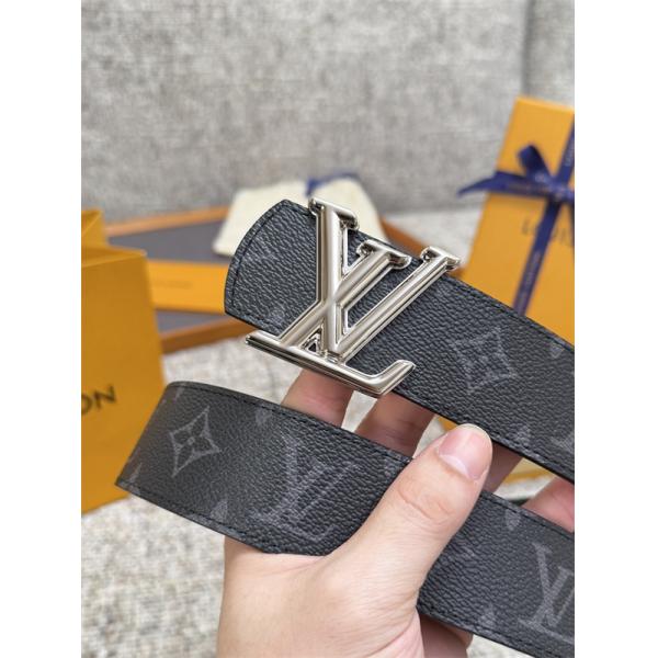 ブラック モノグラムベルト Louis Vuitton LVバックル ルイヴィトン コピー シルバー金具 レザー調 ロゴ総柄