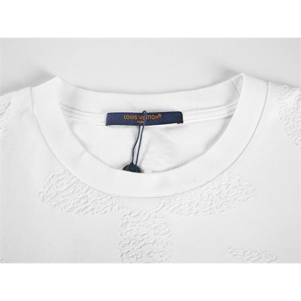 ホワイト 半袖Tシャツ Louis Vuitton エンボスモノグラム ルイヴィトン コピー 同色ロゴ総柄 クルーネック 立体素材感