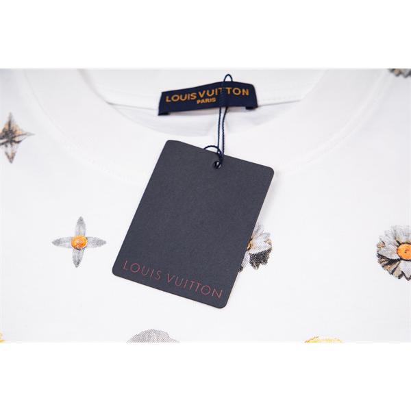 ホワイト 半袖Tシャツ Louis Vuitton マルチモチーフ総柄 ルイヴィトン コピー クルーネック カラーロゴプリント