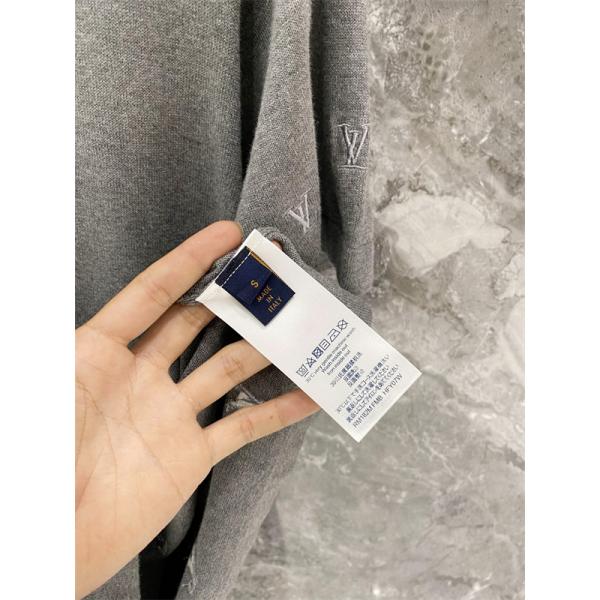 グレー 半袖ニットTシャツ Louis Vuitton LV総柄 ルイヴィトン コピー ワンポイントロゴ クルーネック リブ襟