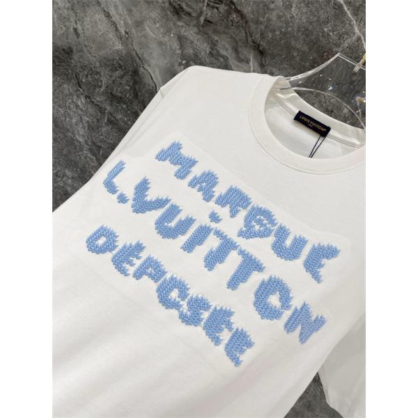 ライトブルー 半袖Tシャツ Louis Vuitton フロント英字ロゴ ルイヴィトン コピー ふわふわ文字プリント クルーネック