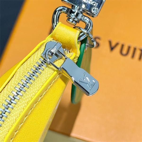 ☆2026最新☆Louis Vuitton  LEMON ☆ルイヴィトンバッグチャームスーパーコピーキーホルダーイヤホンや小銭入れ