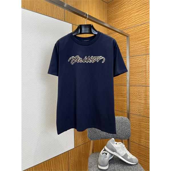  ネイビー 半袖Tシャツ Louis Vuitton 立体Vuittonロゴ ルイヴィトン コピー 光沢刺繍風 クルーネック メンズカジュアルトップス