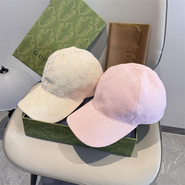 Gucciグッチキャップコピー  調整可能 2026トレンドワッシャー加工 アメカジ 無地 リベット付き 
