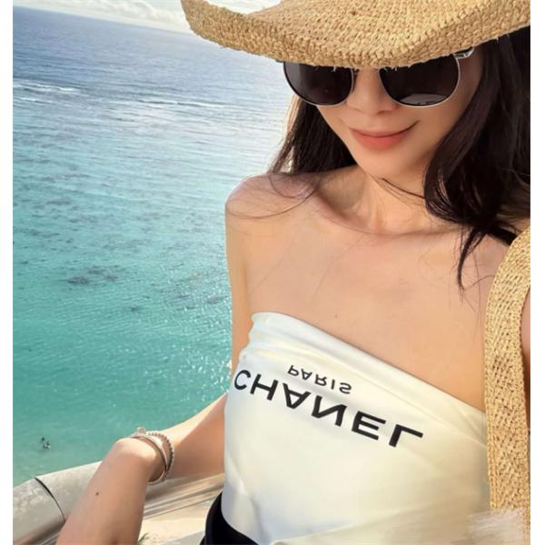 CHANEL 2026人気☆☆ シャネルスカーフコピー 100%シルク88.5 x 88.5㎝品質保証使い勝手