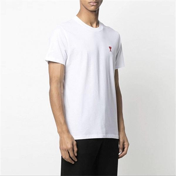 ブラック 半袖Tシャツ AMI Paris アミ パリス コピー 胸元レッドハートロゴ クルーネック 無地調 メンズカジュアルトップス