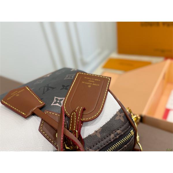 ☆LV Speedy Soft 30ルイヴィトンショルダーバッグコピー 2026トレンド上質上品ファッション最新作